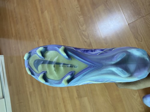 나이키 머큐리얼 베이퍼 16
