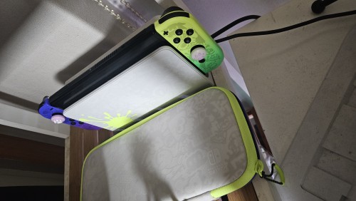닌텐도 스위치 oled 스플래툰3 에디션 + 여러 게임 칩들